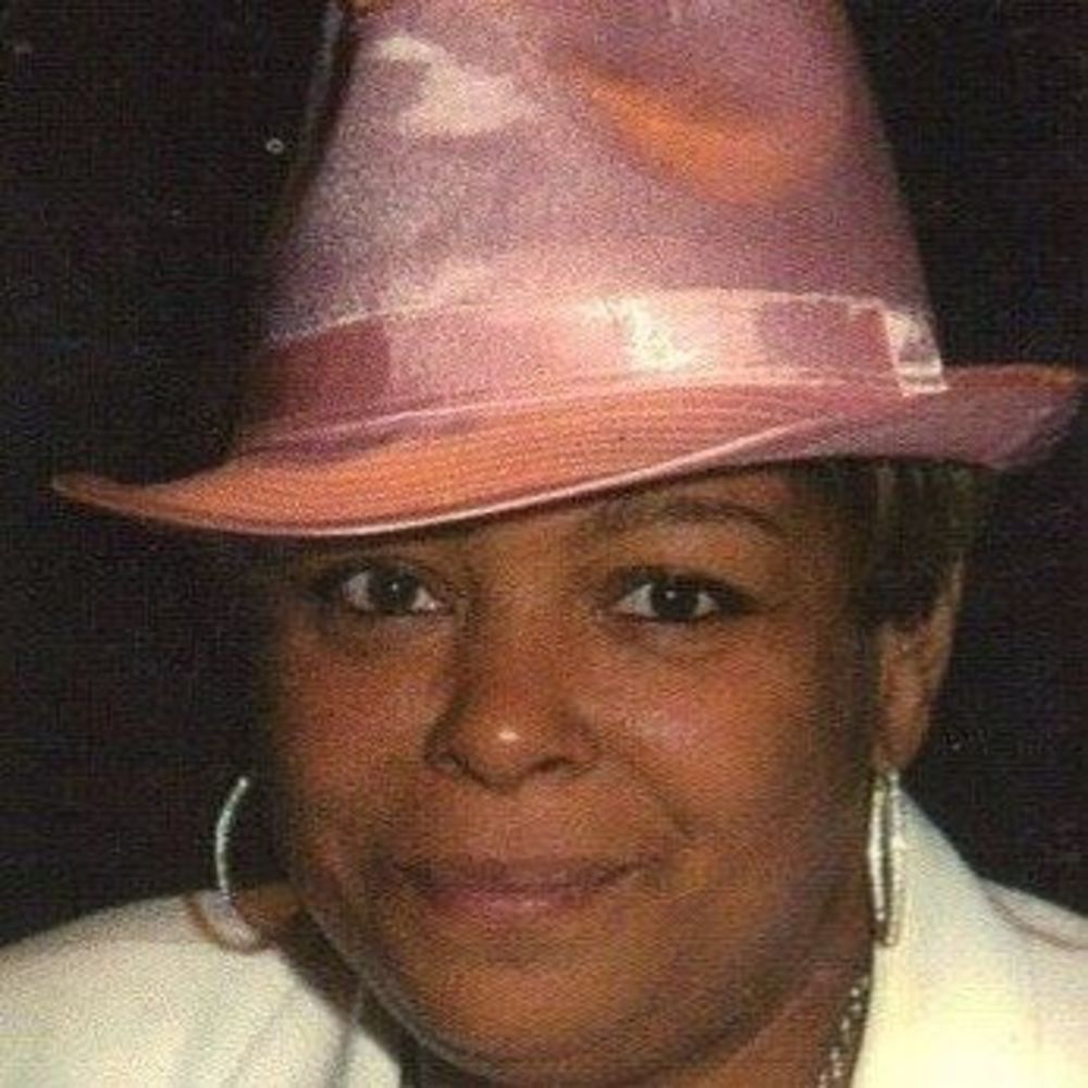 Meet your Posher, Chandra echols brown